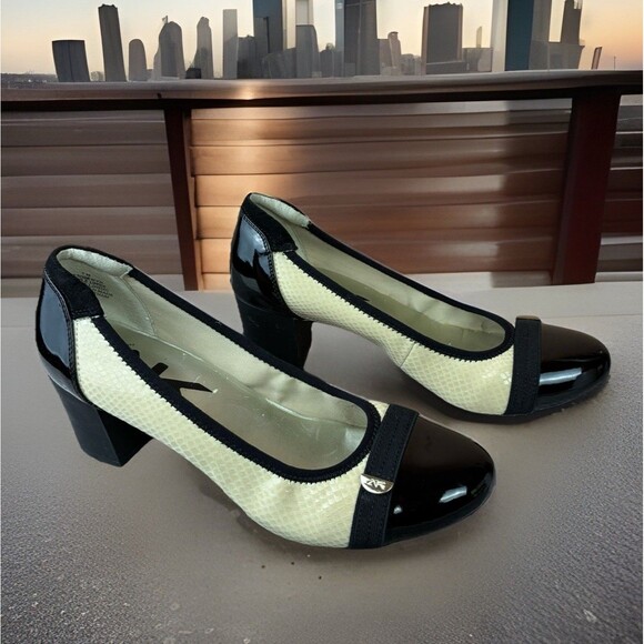 Anne Klein Sport Black and Cream Gerwyn Patent Faux Leather Wedge Heels Size 7M - Picture 1 of 7